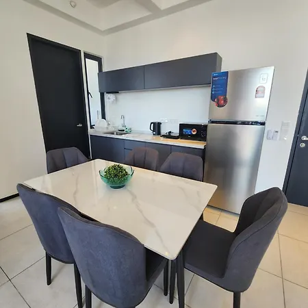 Urban Suite - George Town Jelutong Exterior photo