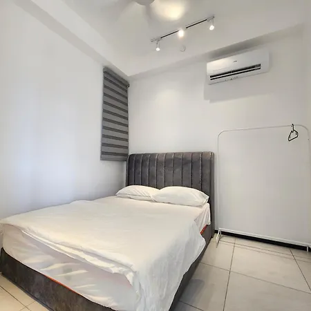 Urban Suite - George Town Jelutong Exterior photo