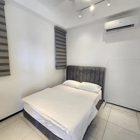 Urban Suite - George Town Jelutong Exterior photo