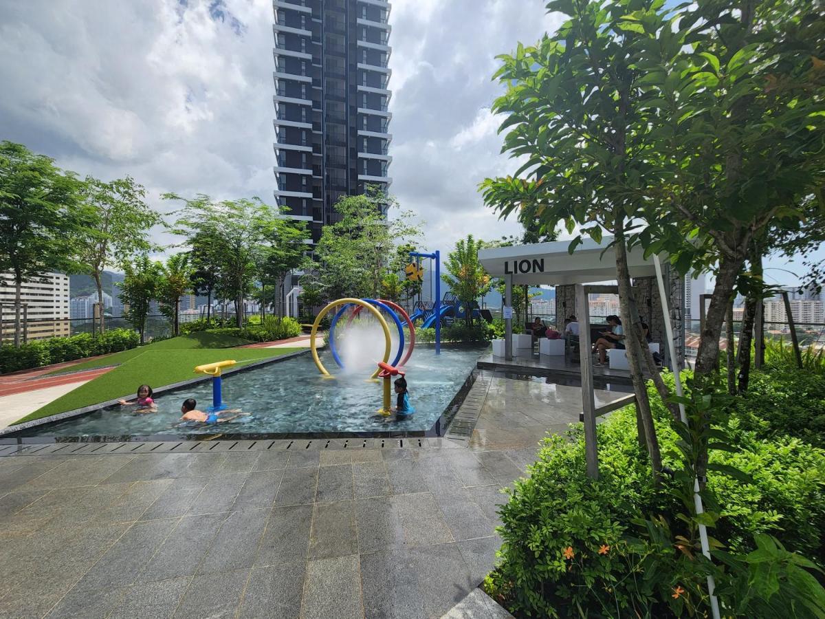 Urban - George Town 5*